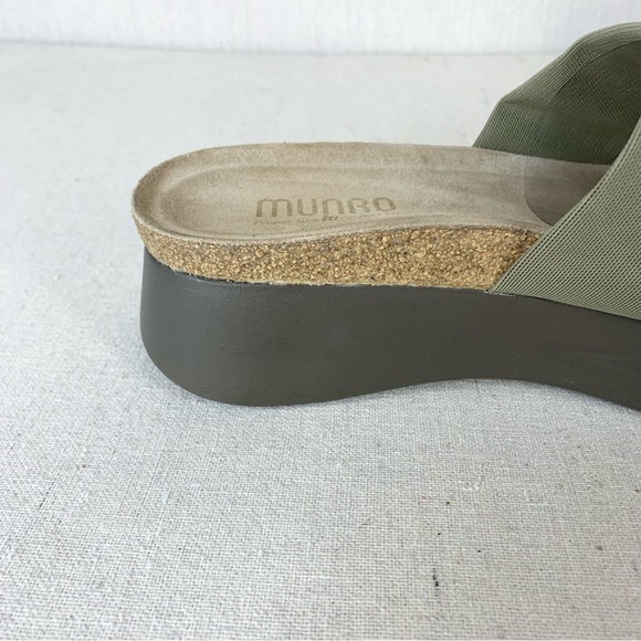Munro Nalia Olive Green Stretch Fabric Platform Wedge Slide/Sandal - Size 9 - Picture 13 of 14